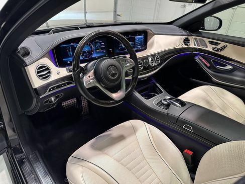 Used 2020 Mercedes-Benz S 560 4MATIC Sedan image 30