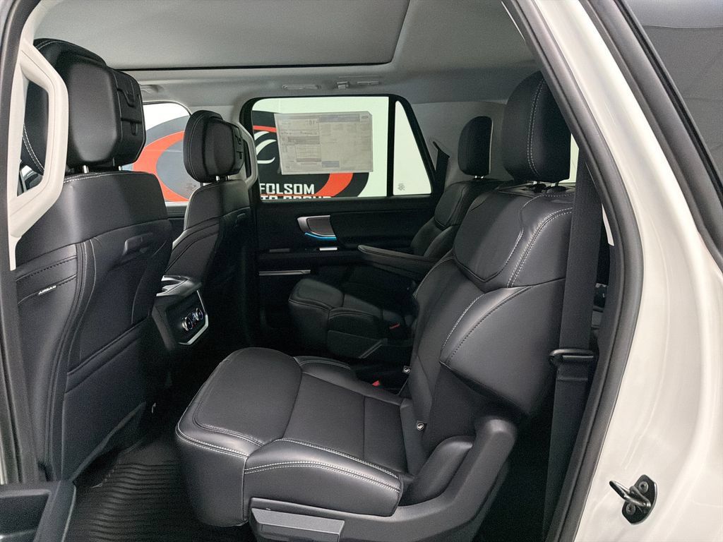 New 2027 Ford Expedition Max Platinum w/ Driver's Package RWD image 12