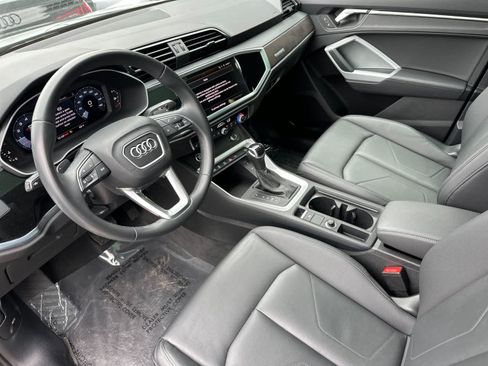 Used 2023 Audi Q3 2.0T Premium w/ Convenience Package AWD/4WD image 11