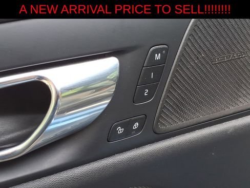 Used 2020 Volvo S60 T6 R-Design AWD/4WD image 17