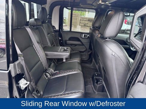 Used 2022 Jeep Gladiator Overland image 20