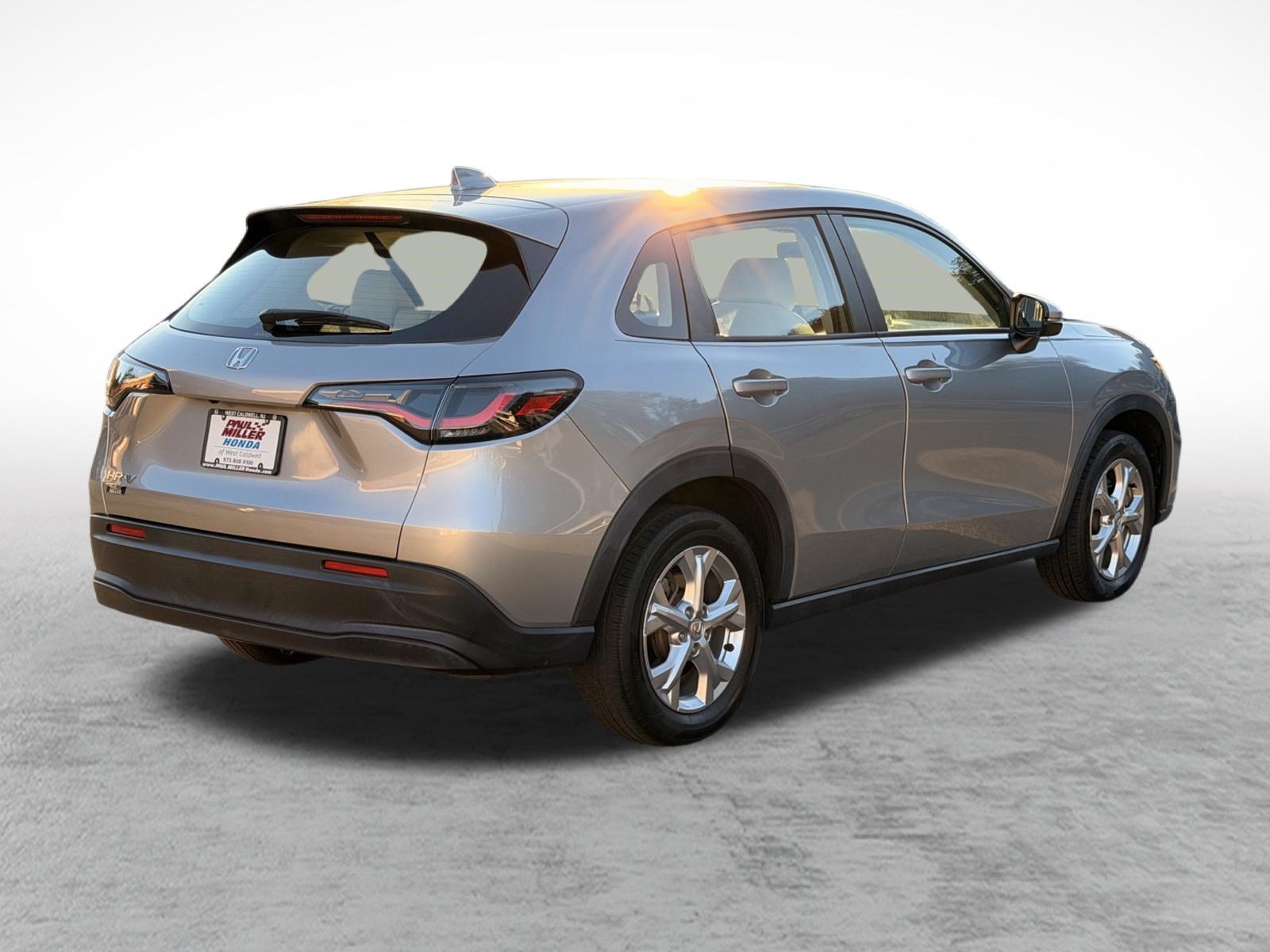 Certified 2023 Honda HR-V LX image 6