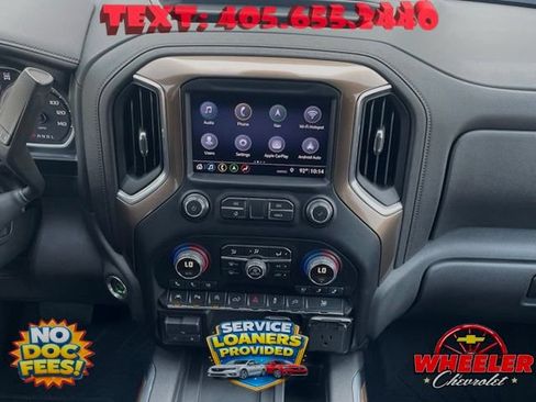 Used 2019 Chevrolet Silverado 1500 High Country w/ Technology Package AWD/4WD image 16