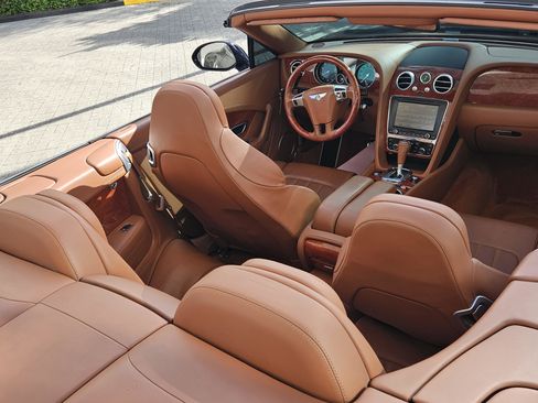Used 2014 Bentley Continental GT image 11