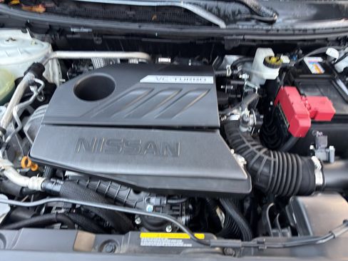 Certified 2023 Nissan Rogue SL w/ SL Premium Package image 11