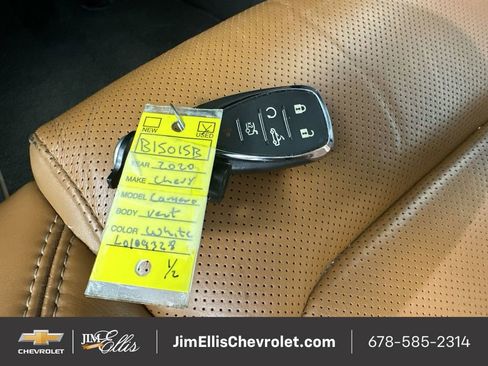 Certified 2020 Chevrolet Camaro LT image 34