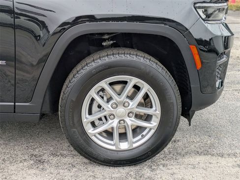 New 2025 Jeep Grand Cherokee Laredo X image 10