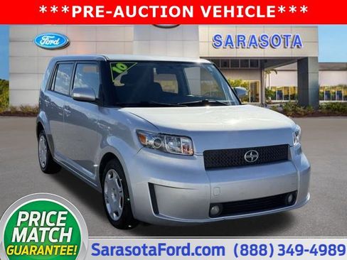 Used 2010 Scion xB image 1