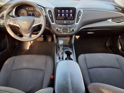 Certified 2023 Chevrolet Malibu LT image 9
