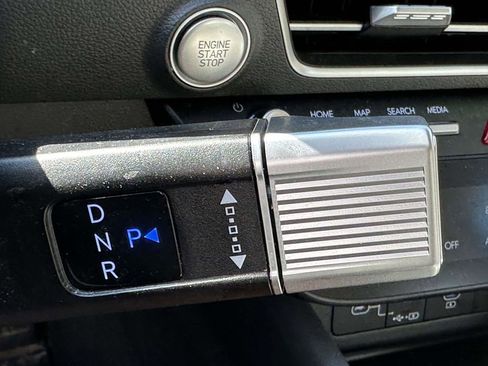 Used 2025 Hyundai Sonata SEL image 33