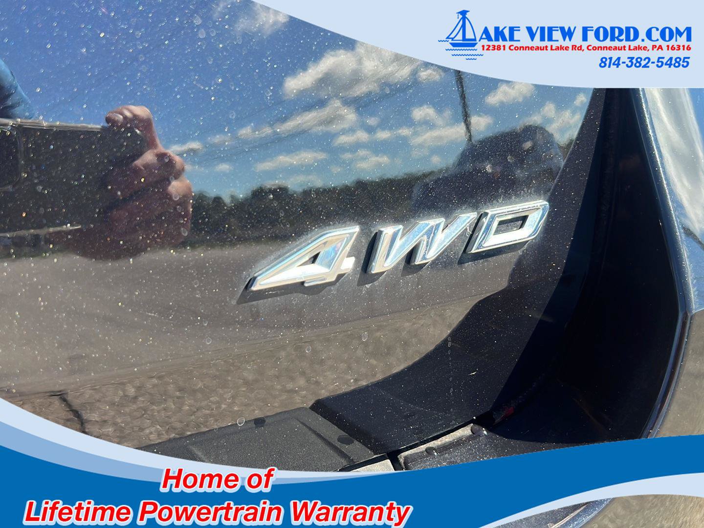 Used 2023 Ford Explorer XLT w/ Equipment Group 202A AWD/4WD image 11