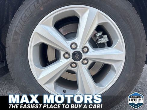 Used 2023 Ford Edge SE AWD/4WD image 11