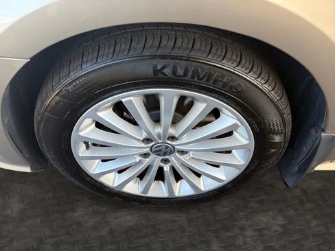 Used 2016 Volkswagen Passat 1.8T SE FWD image 36