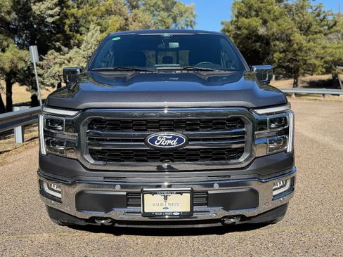 Used 2024 Ford F150 Lariat w/ FX4 Off-Road Package image 2