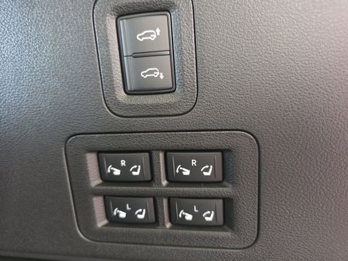 New 2026 INFINITI QX80 Luxe w/ Cargo Package image 19