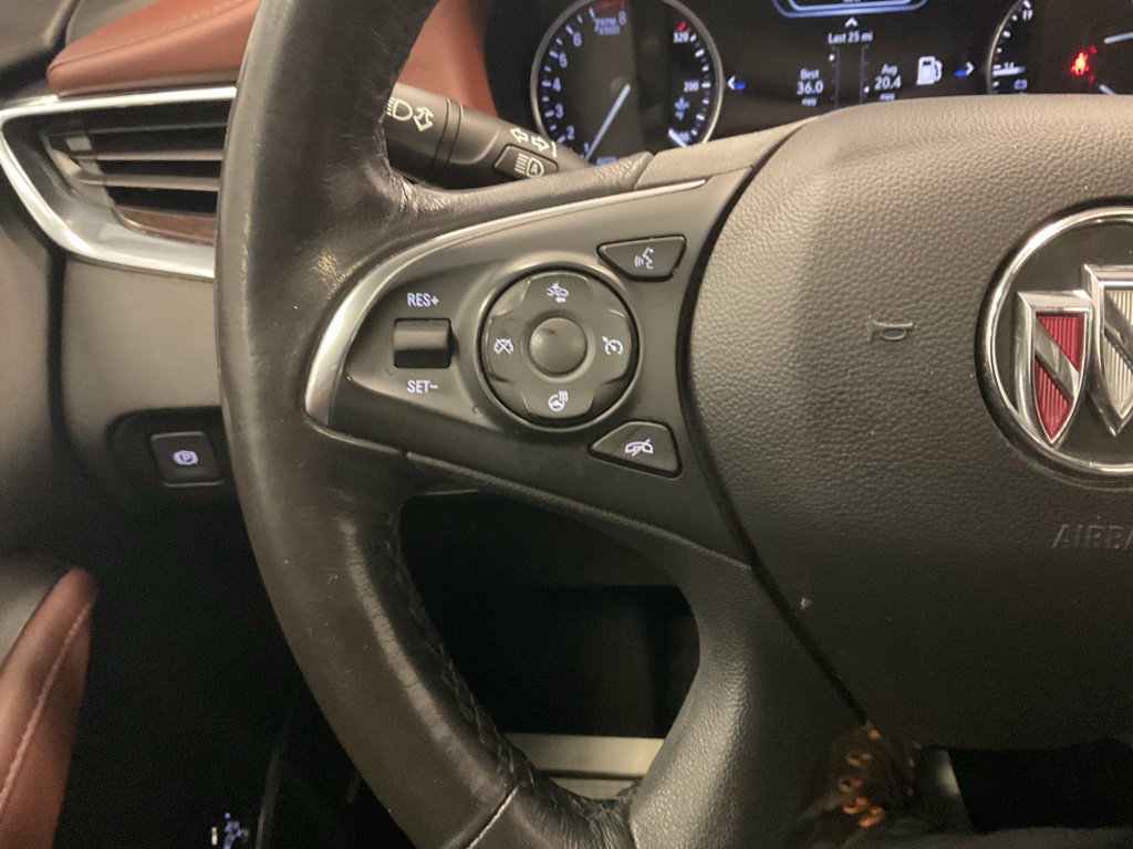 Used 2021 Buick Enclave Avenir w/ Avenir Technology Package AWD/4WD image 22