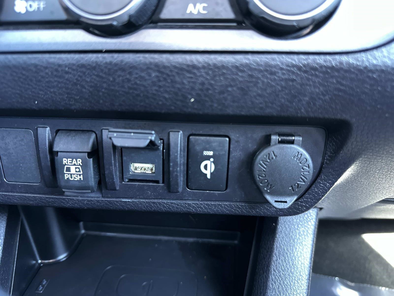 Used 2023 Toyota Tacoma TRD Off-Road AWD/4WD image 34