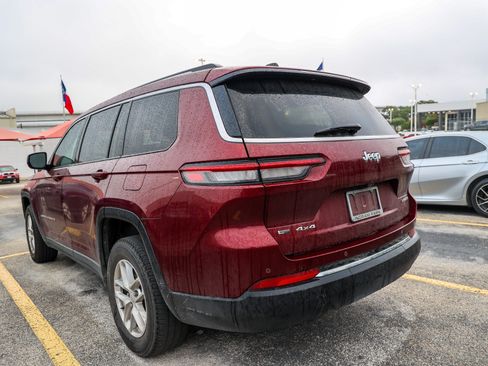 Used 2022 Jeep Grand Cherokee L Laredo w/ Luxury Tech Group I AWD/4WD image 10