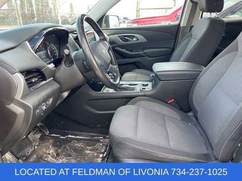Certified 2021 Chevrolet Traverse LT image 6