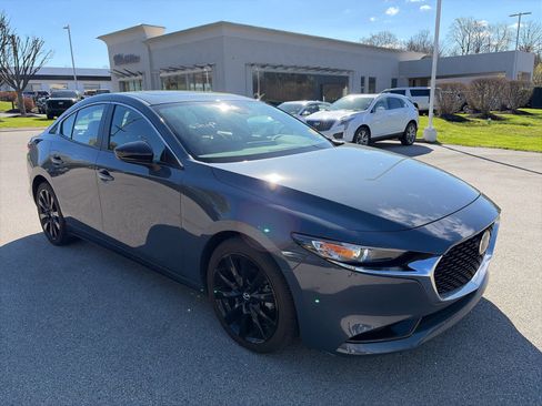 Used 2023 MAZDA MAZDA3 s image 5