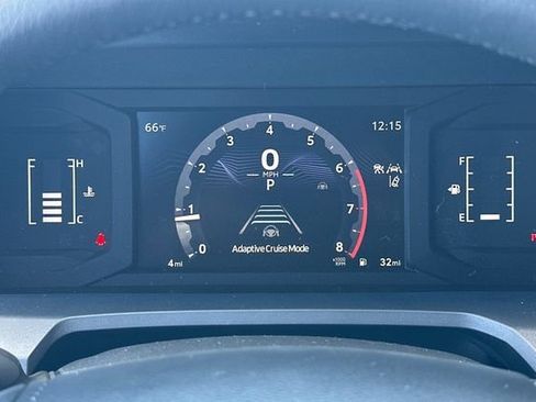 New 2026 Toyota 4Runner SR5 AWD/4WD image 25