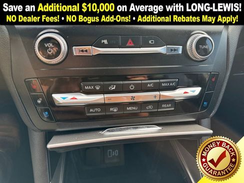 Used 2020 Ford Explorer Limited image 29