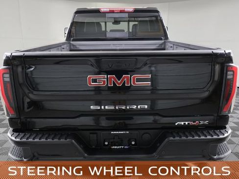 Used 2025 GMC Sierra 2500 AT4X AWD/4WD image 8