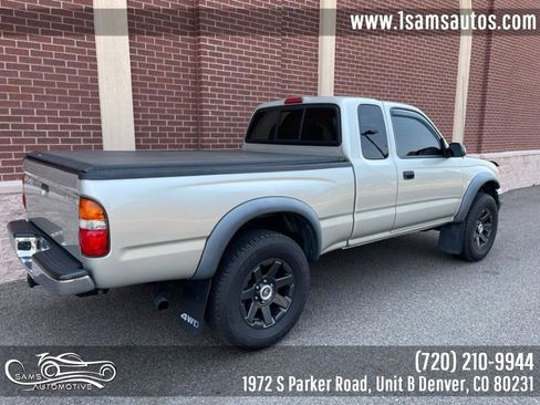 Used 2001 Toyota Tacoma 4x4 Xtracab image 3