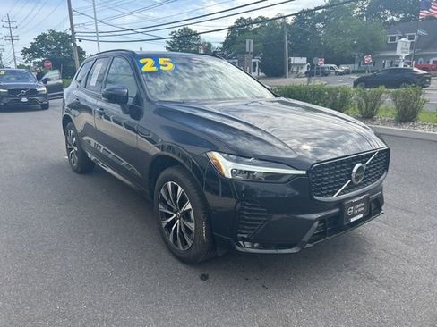 Certified 2025 Volvo XC60 B5 Plus AWD/4WD image 6