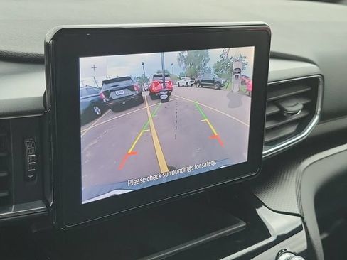 Certified 2024 Ford Explorer ST-Line w/ Class IV Trailer Tow Package AWD/4WD image 18
