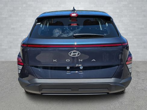 New 2026 Hyundai Kona SE image 6