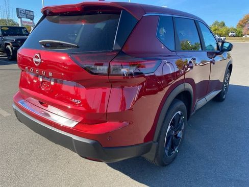 New 2026 Nissan Rogue SV w/ Cold Weather Package image 7