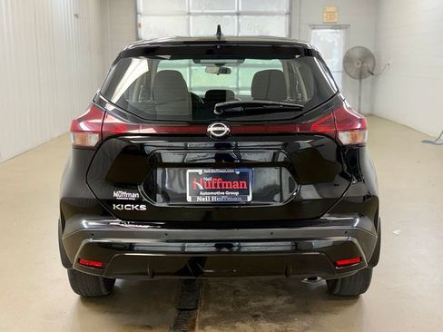Used 2023 Nissan Kicks S FWD image 6