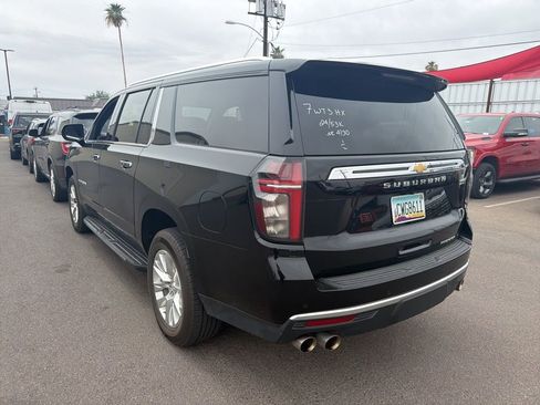 Used 2024 Chevrolet Suburban Premier RWD image 6