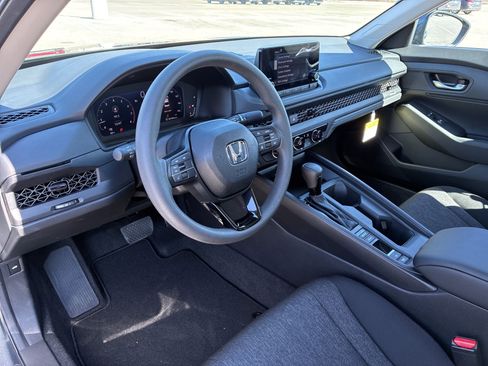 Certified 2025 Honda Accord LX image 2