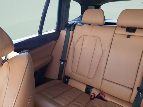 Used 2021 BMW X3 xDrive30i w/ Executive Package image 4