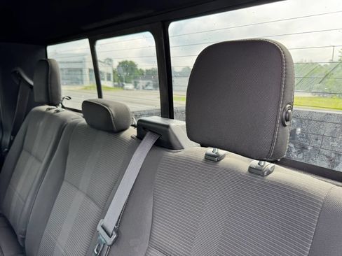 Used 2015 Ford F150 XLT w/ Equipment Group 302A Luxury AWD/4WD image 38