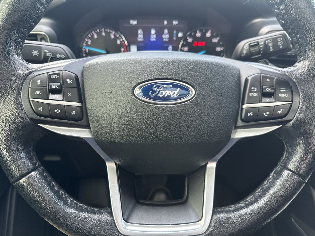 Used 2020 Ford Explorer Limited AWD/4WD image 12