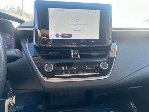 Certified 2024 Toyota Corolla LE image 10