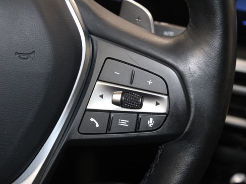 Used 2024 BMW 330e image 35