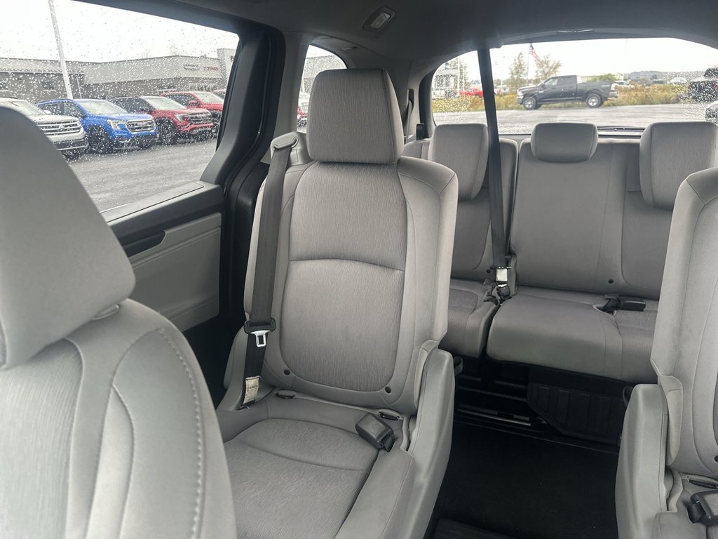 Used 2019 Honda Odyssey LX image 12