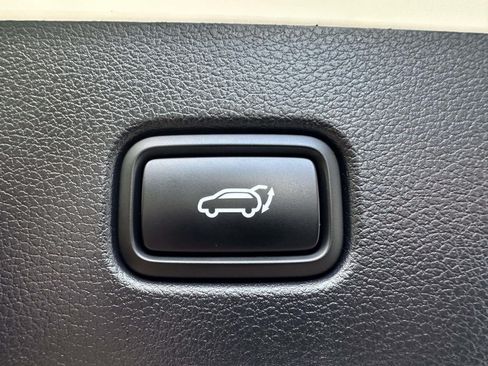 Used 2025 Hyundai Palisade Calligraphy AWD/4WD image 13
