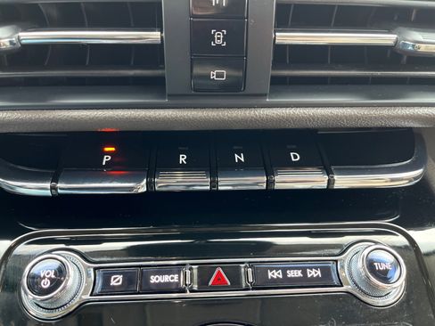 Used 2020 Lincoln Corsair Reserve w/ Equipment Group 201A image 32