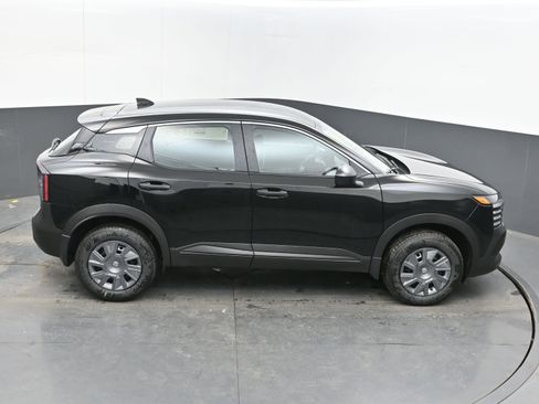 New 2026 Nissan Kicks S image 37