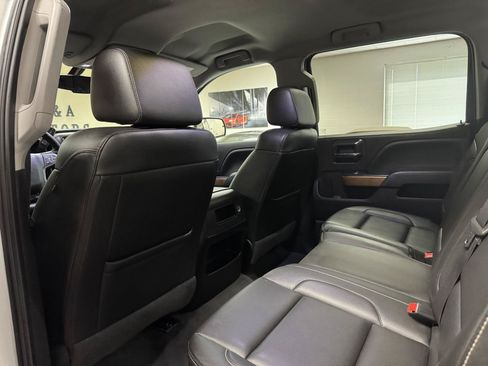 Used 2018 Chevrolet Silverado 1500 LTZ w/ Sport Package AWD/4WD image 21