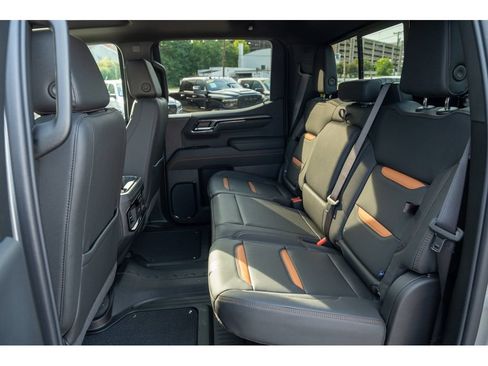New 2026 GMC Sierra 1500 AT4 w/ AT4 Premium Package AWD/4WD image 13