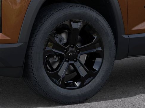 New 2027 Chevrolet Equinox LT w/ Convenience Package II FWD image 9