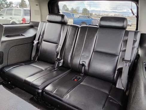 Used 2009 Cadillac Escalade 4WD Hybrid image 24