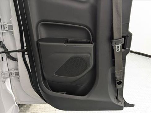 Used 2022 Chevrolet Colorado LT w/ Fleet Safety Package RWD image 16