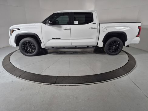 New 2026 Toyota Tundra Limited image 2